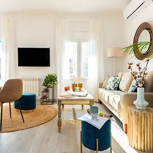 Genteel Mano De Hierro Apartamento